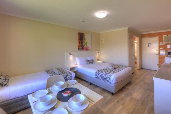 Iron/ironing board, cribs/infant beds, free WiFi, bed sheets