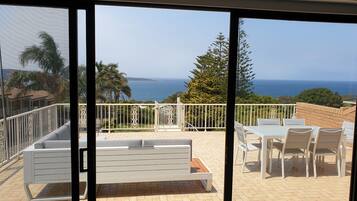 Suite monolocale Superior, vista baia | Vista del balcone