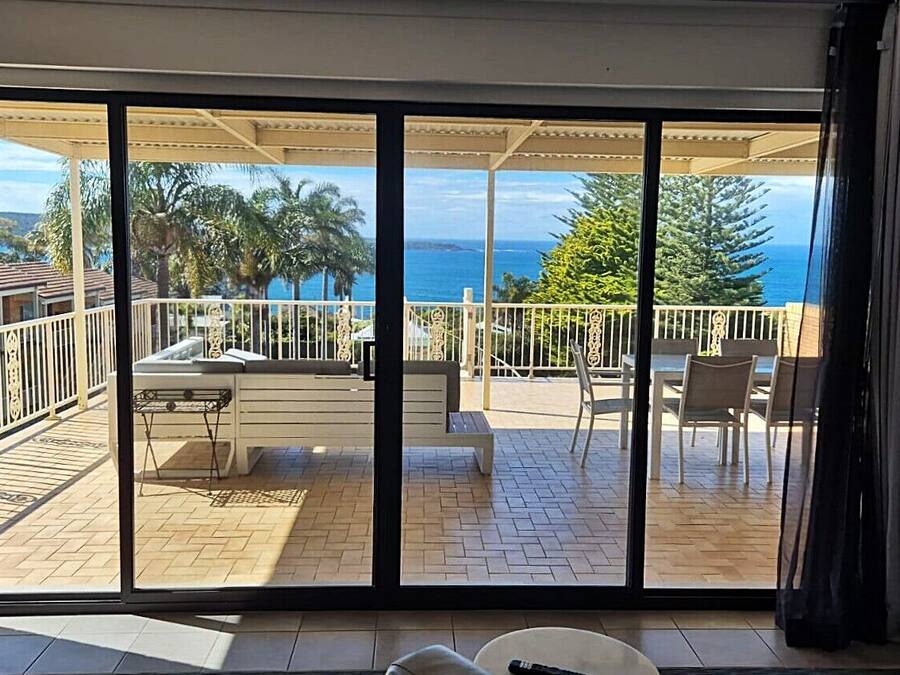 Bayview Superior Spa Suite | Balcony view