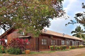 Panoramic Room, Balcony, Garden View (Paddock Chalet) | Minibar, individually decorated, iron/ironing board, bed sheets - Eagle Ranch Resort (Port Dickson)