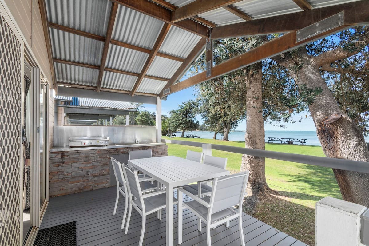 Villa, 2 slaapkamers, aan het strand (6B) | Uitzicht op het water