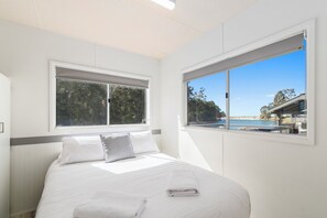 2 habitaciones, decoración personalizada y muebles diferentes 