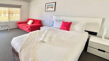 Standard Double Room, 1 Queen Bed | Desk, laptop workspace, iron/ironing board, free WiFi