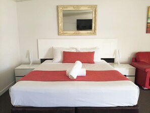 Executive Room, Non Smoking (Executive King Suite)