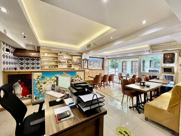 Reception - Timeks Hotel Sultanahmet (Istanbul)