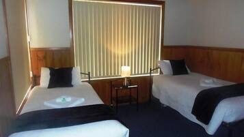 2 bedrooms, individually decorated, individually furnished, free WiFi