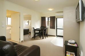 Premium bedding, desk, iron/ironing board, free WiFi - Ballinor Motor Inn Hamilton (Hamilton)