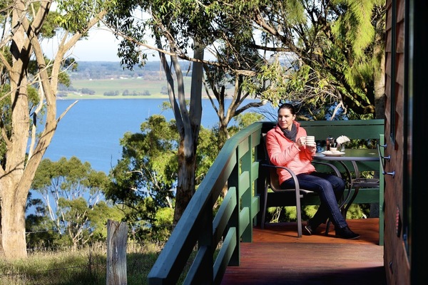 Standard Cabin | Exterior