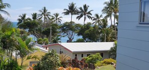 الإطلالة من المنشأة