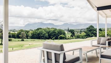 Luxury Apartment, 2 Bedrooms, Mountain View | Terrace/patio