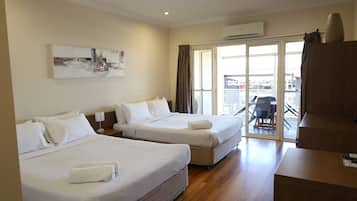 Queen & Double Room, Balcony | Free WiFi, bed sheets