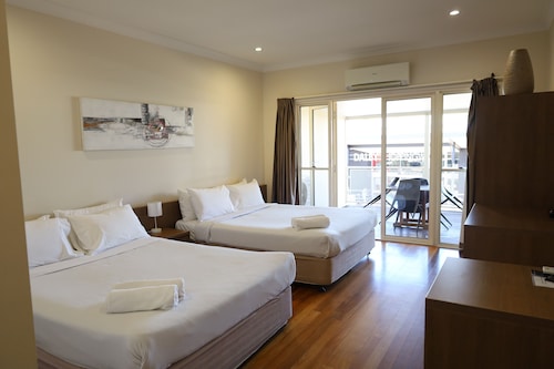 The Australian Hotel Motel Dalby