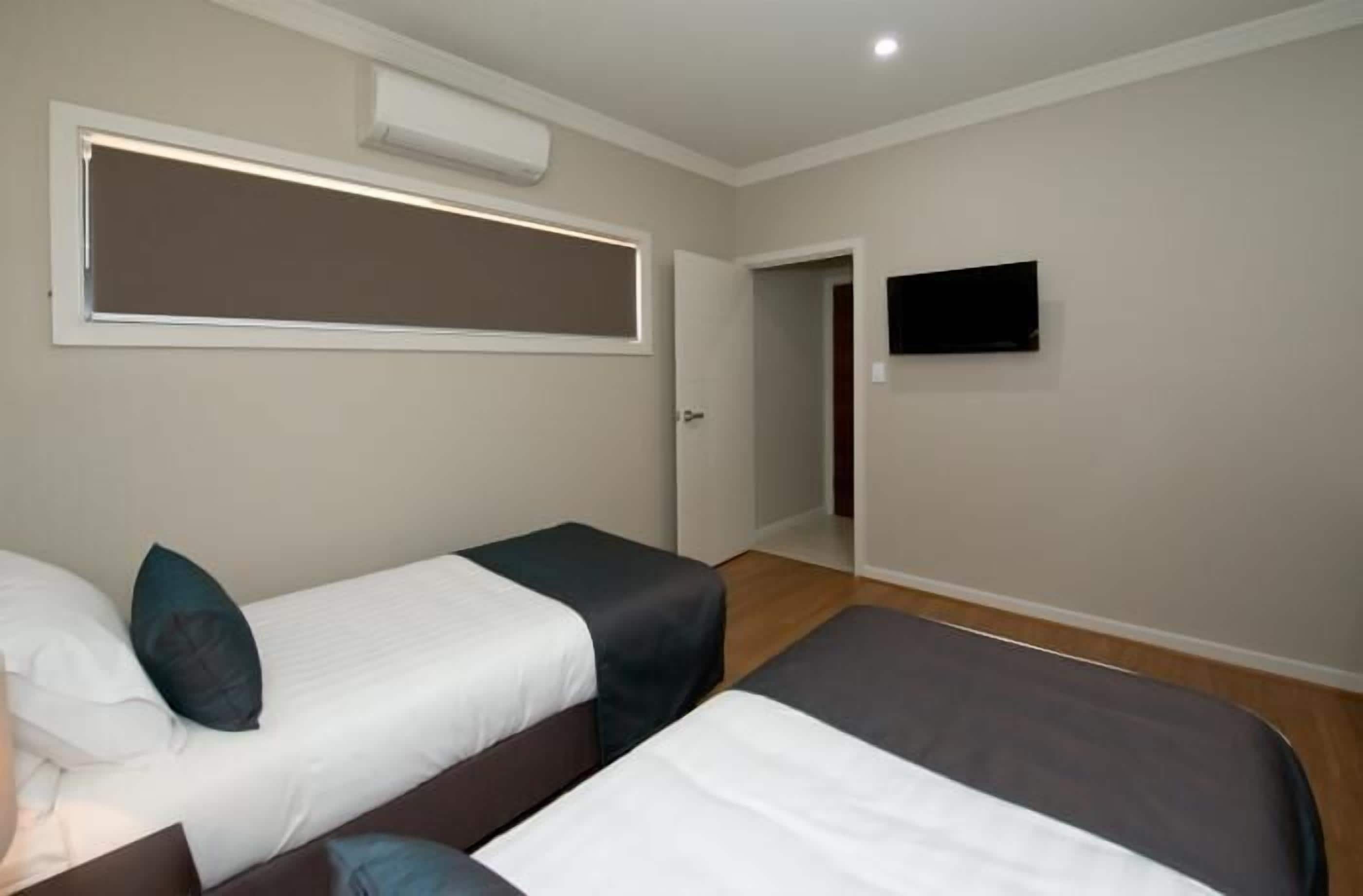 Renmark Holiday Apartments — image 12