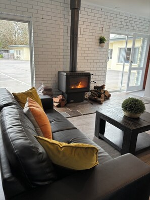 Reception - Wilsons Promontory Motel (Foster)