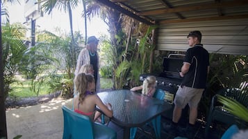 Grill-/Picknickplatz