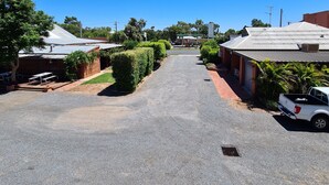 Unclassified image, 4 of 15, button - Wentworth Central Motor Inn (Wentworth)
