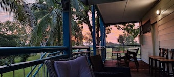 AAOK Lakes Resort & Caravan Park
