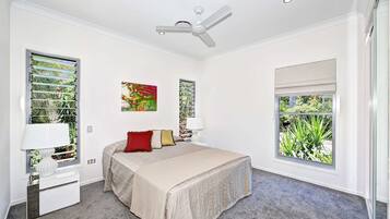 Standard Apartment, 2 Bedrooms, Kitchen | Cribs/infant beds, rollaway beds, bed sheets