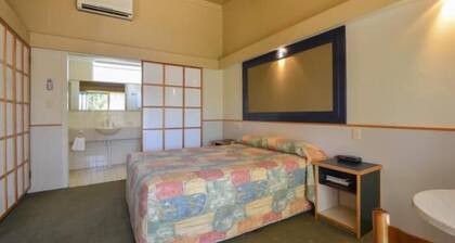 The Tower Hotel Kalgoorlie