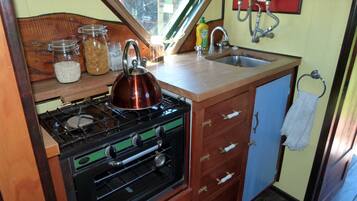 House Truck / Gypsy Wagon | Private kitchen