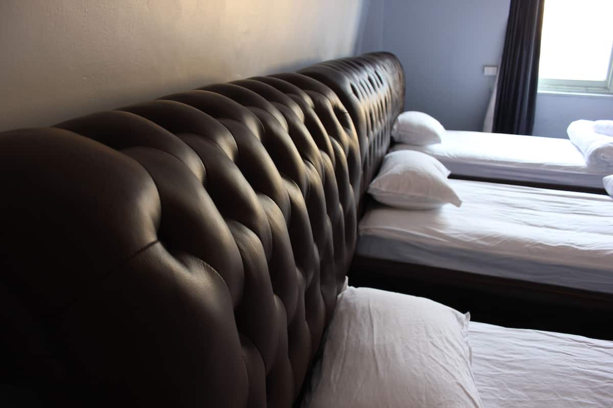 Free WiFi, bed sheets