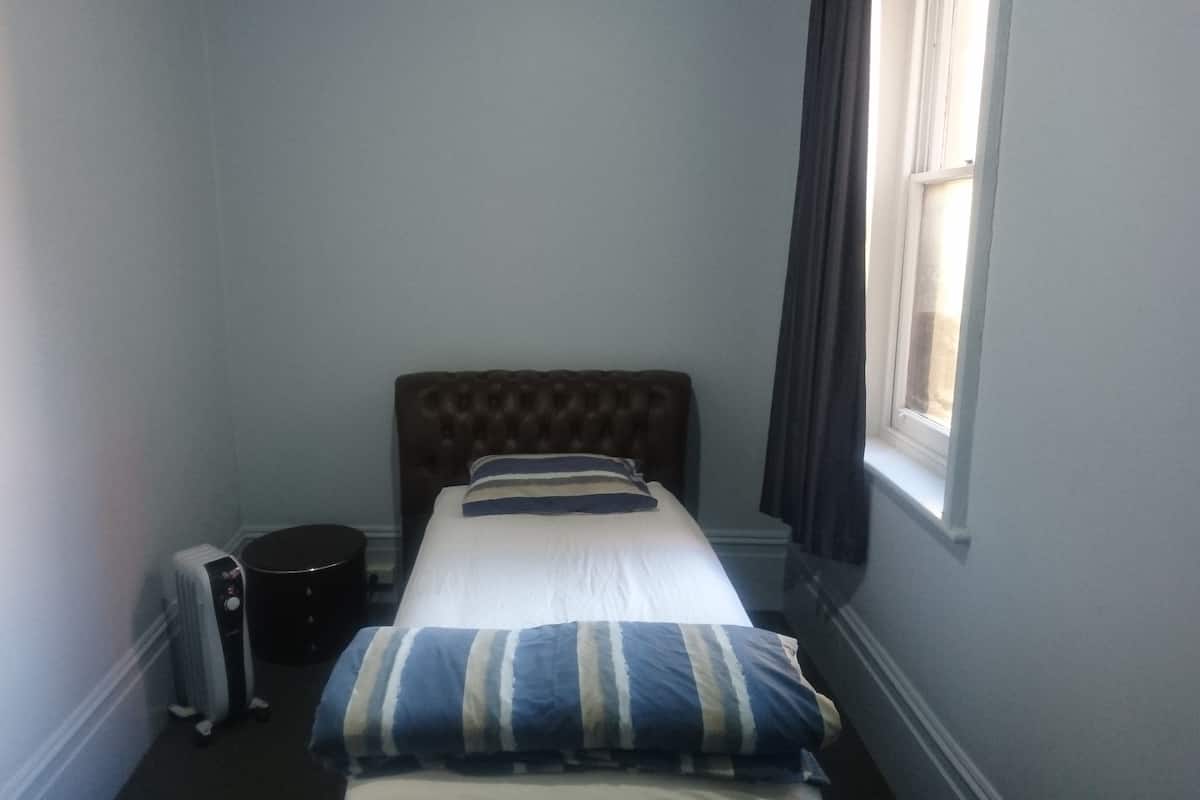Standard Studio, Non Smoking, Shared Bathroom (Single Room)
