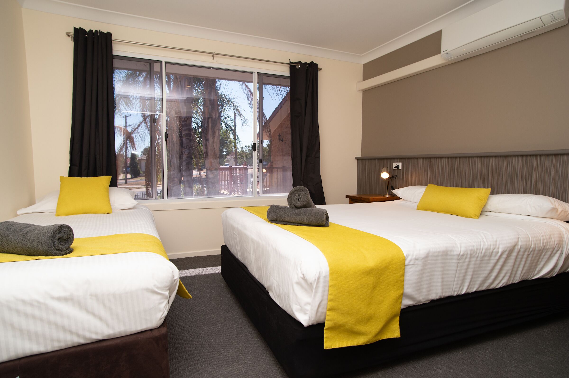 客房內保險箱、獨特裝潢、布置獨特、遮光布/窗簾