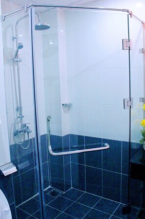 Bathroom - Homelike Apartment (Da Nang)