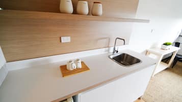 Minibar, rideaux occultants, chambres insonorisées