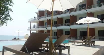 Prasarnsook Villa Beach Resort