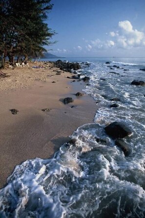 Beach - Prasarnsook Villa Beach Resort (Sichon)