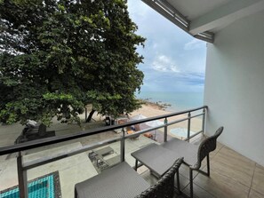 Khuôn viên nơi lưu trú