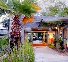 บริเวณประตูทางเข้า