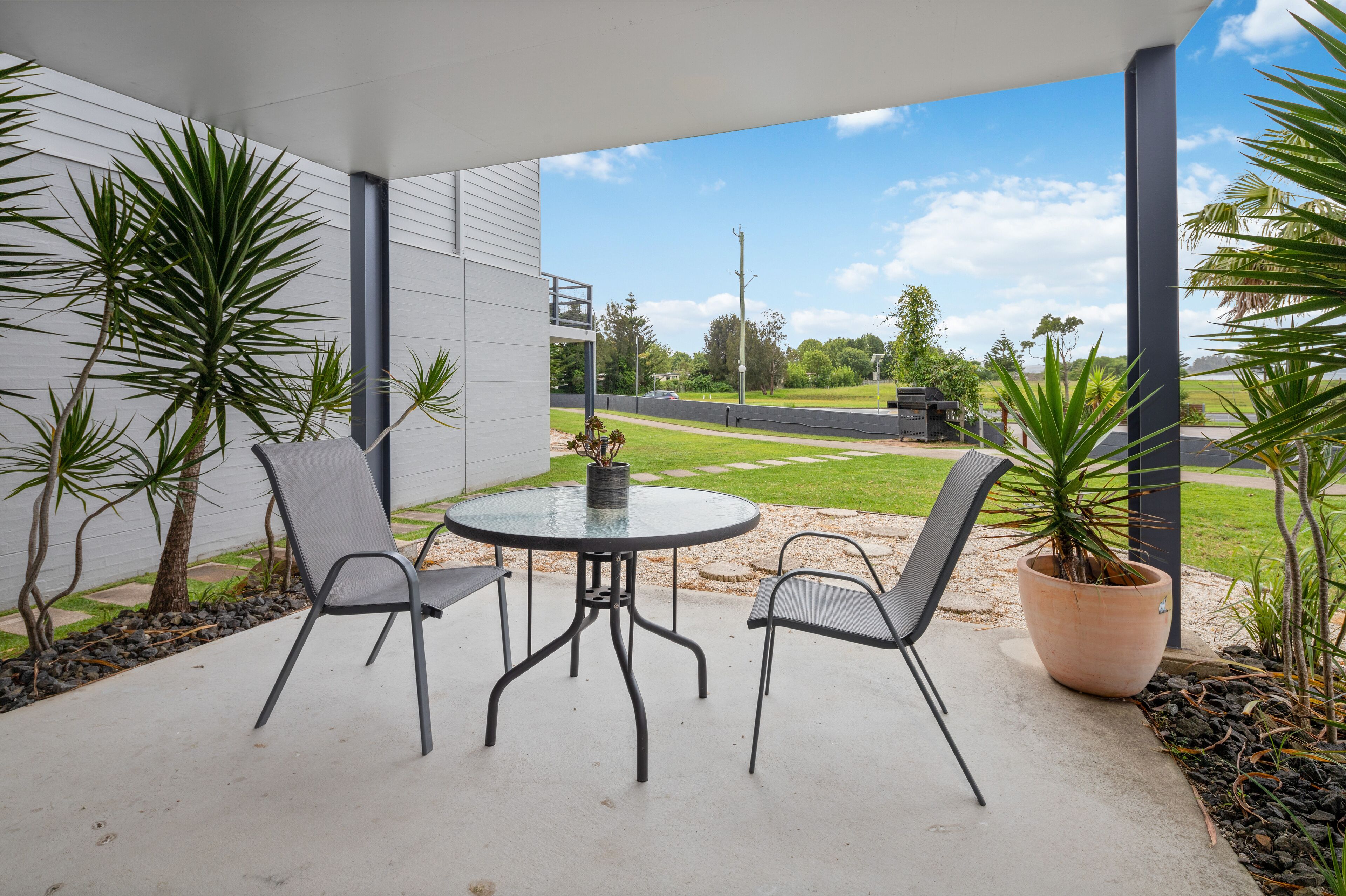One Bedroom Apartment with Bay View | Terrace/patio