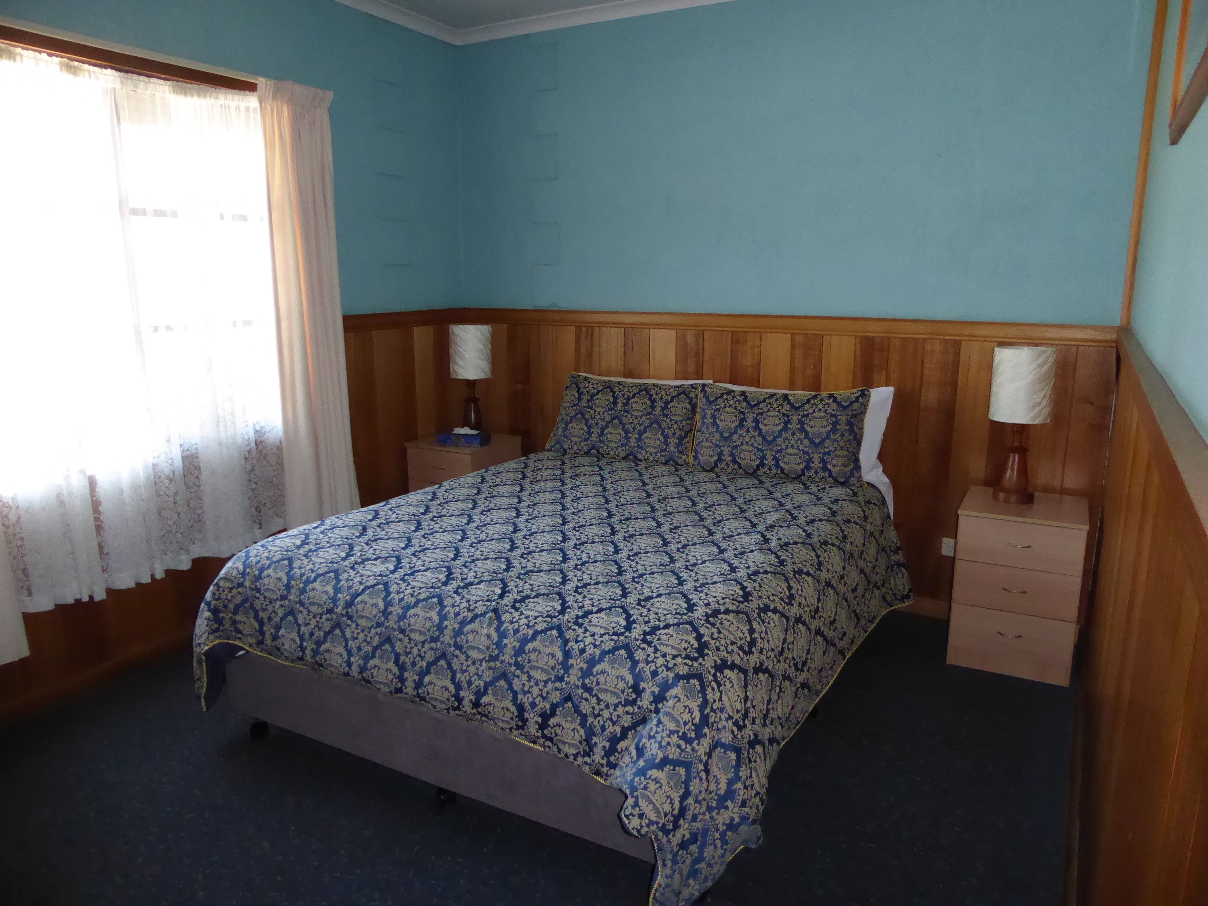 Platypus Park Country Retreat — image 12