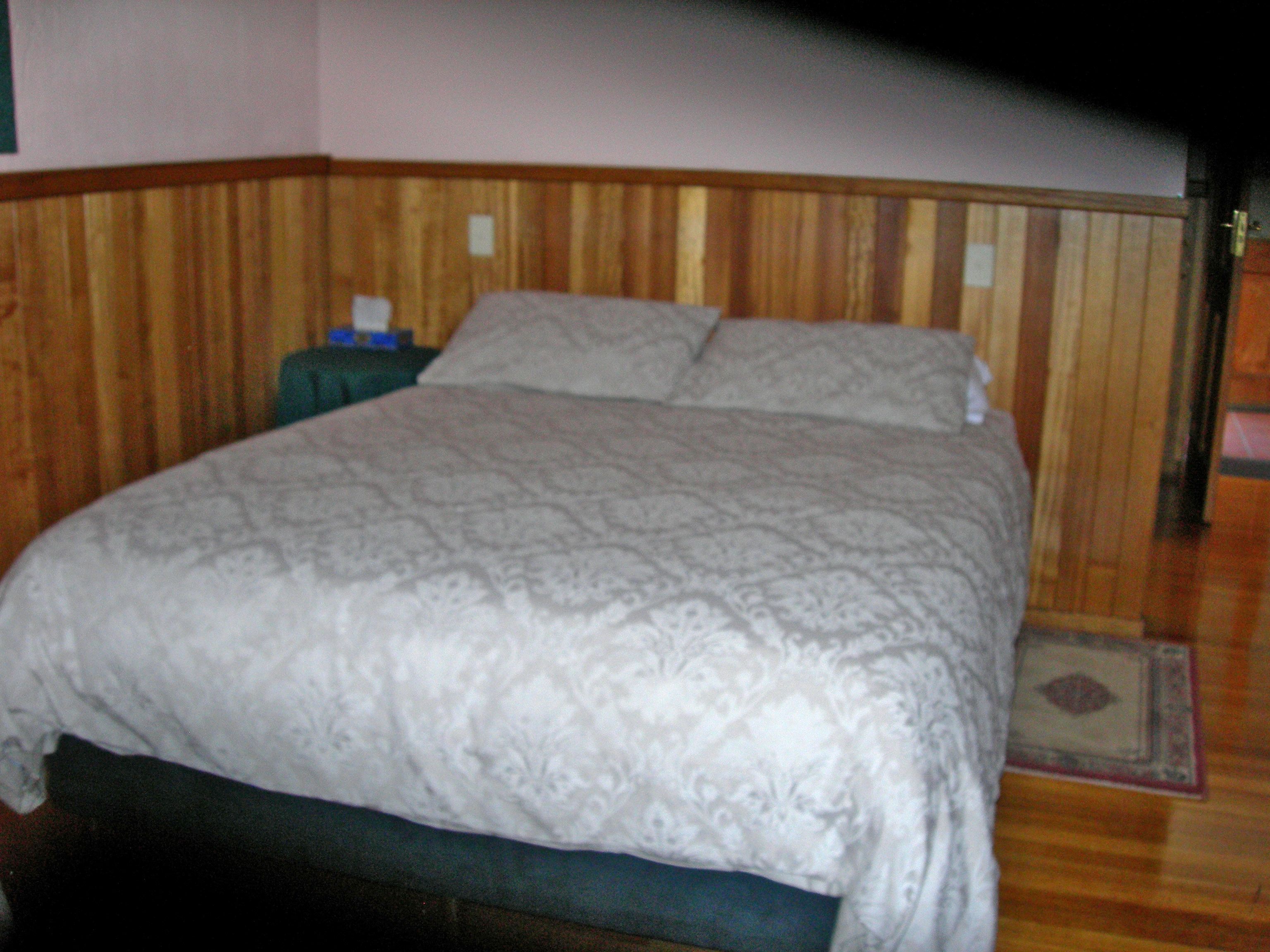 Platypus Park Country Retreat — image 19