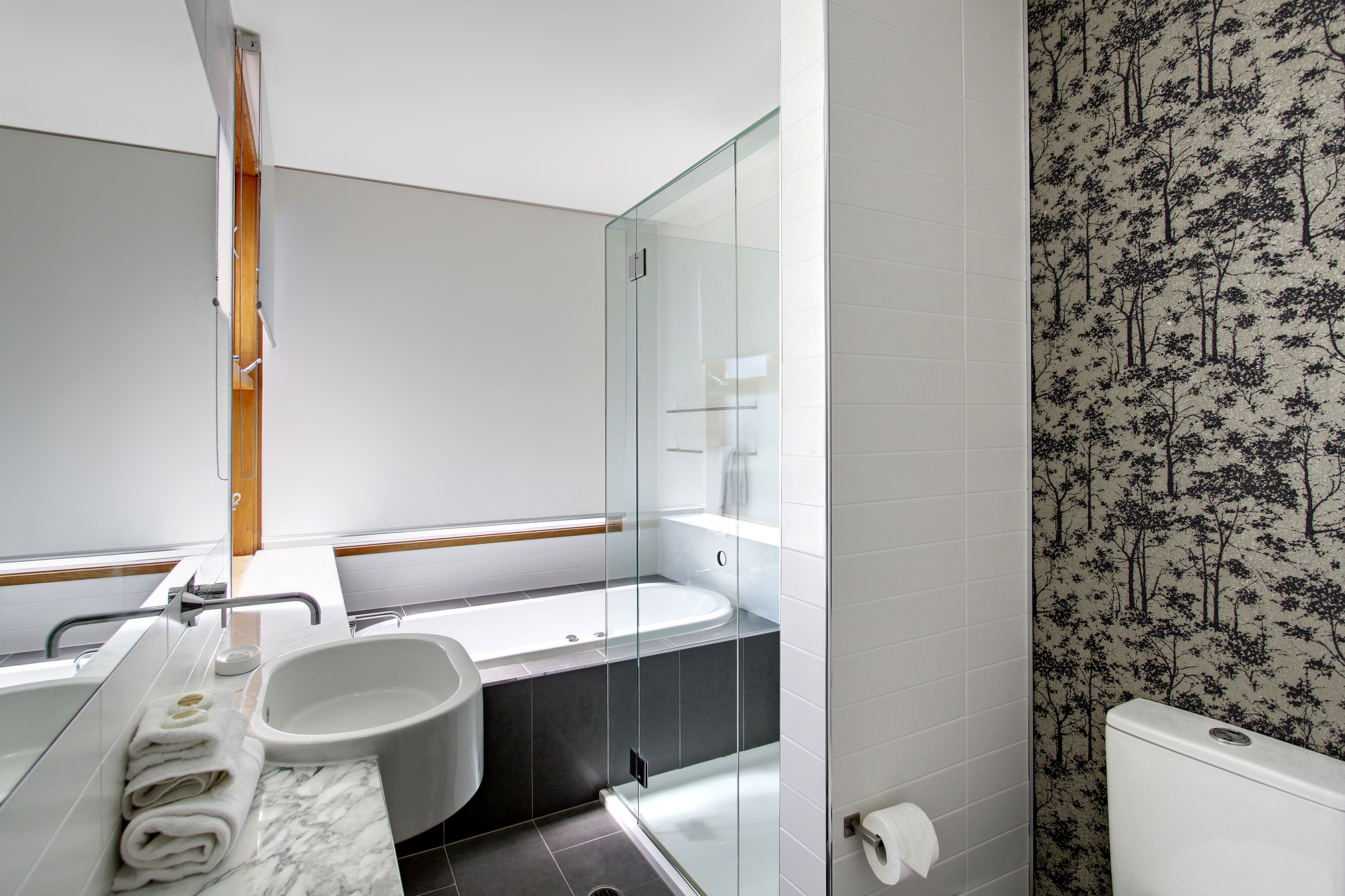 Warehouse Apartment 9 | Bathroom | Separate tub and shower, jetted tub, hair dryer, towels