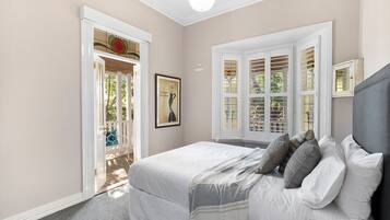 Deluxe House, 2 Bedrooms | Free WiFi, bed sheets
