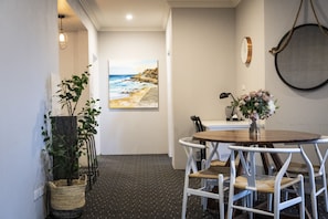 Two Bedroom Apartment with Pool View | Dining room