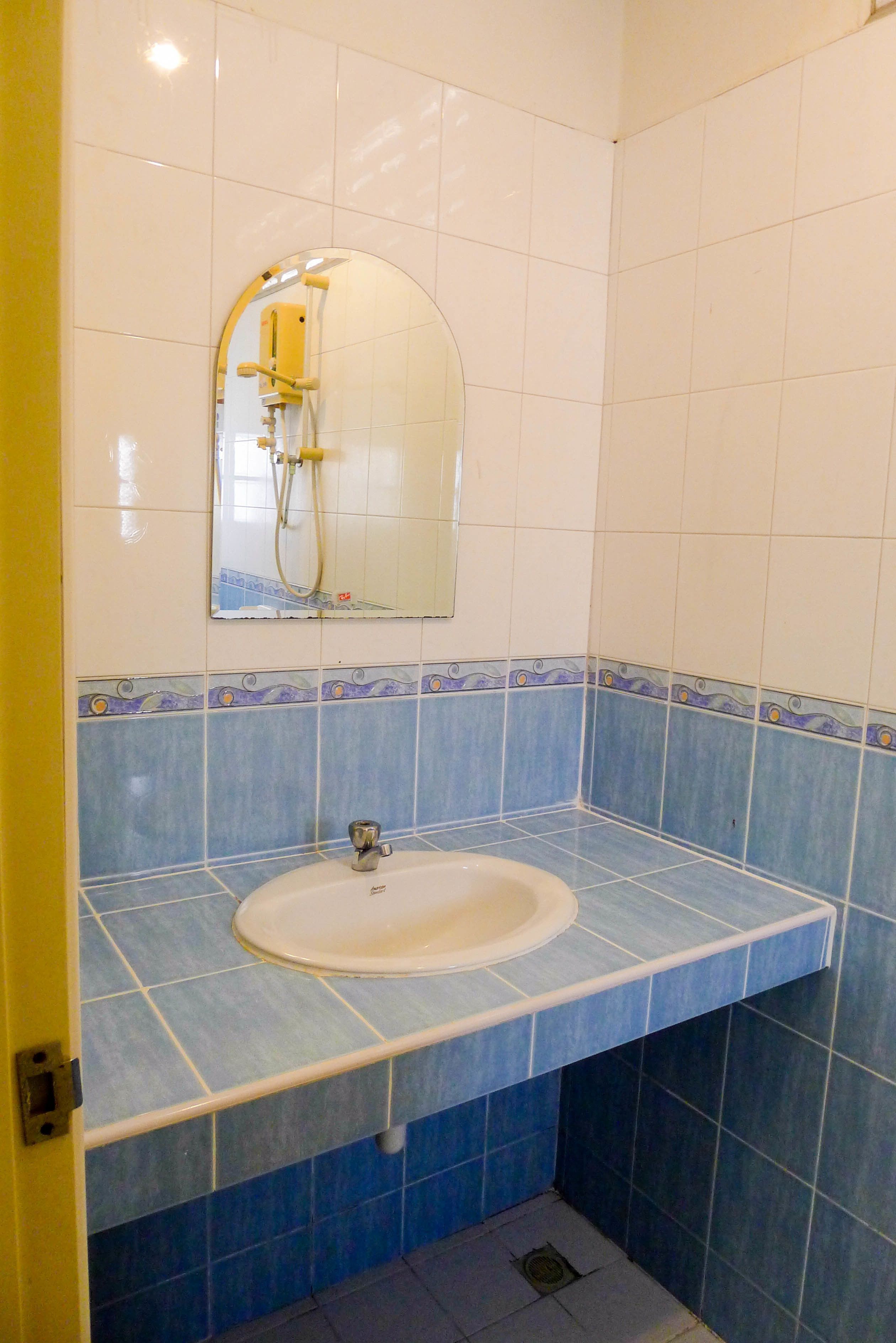 Bathroom | Shower, free toiletries, hair dryer, bidet