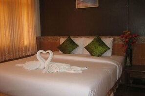 Room - Suriwong Chumphon Hotel (Chumphon)