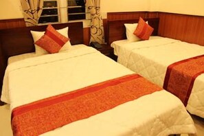 Basic Triple Room, 1 Bedroom - Cau Rong Hotel Danang (Da Nang)