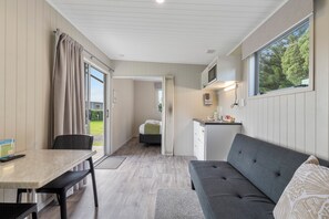 Deluxe-Ferienhütte, 1 Schlafzimmer, Nichtraucher, Kochnische
