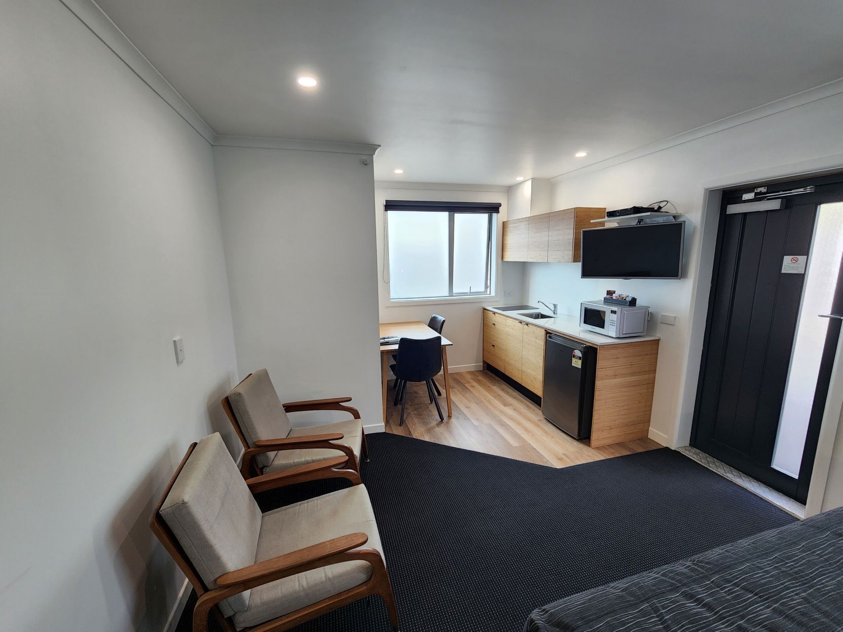 Desk, laptop workspace, soundproofing, iron/ironing board