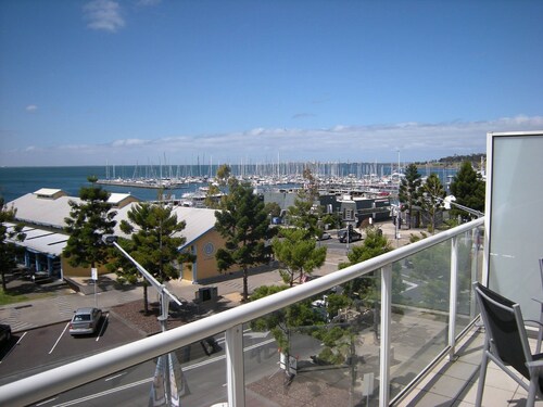 The Waterfront Apartments, Geelong