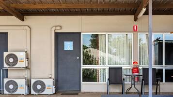 Standard Motel Room - Double | Terrace/patio