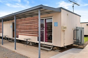 Standard Cabin (Sleep 2) | Iron/ironing board, free WiFi, bed sheets