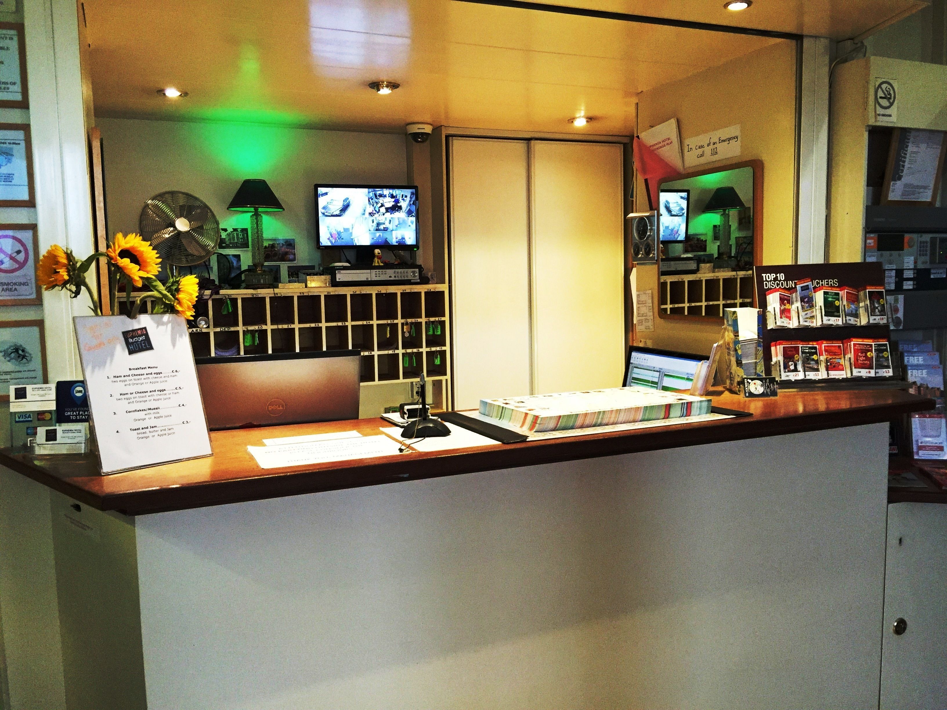 Foto - Euphemia Budget Old City Canal Zone