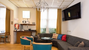 Lounge - Euphemia Old City Canal Zone Hotel (Amsterdam)