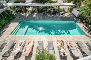 Outdoor pool - Jacaranda Noosa (Noosa Heads)